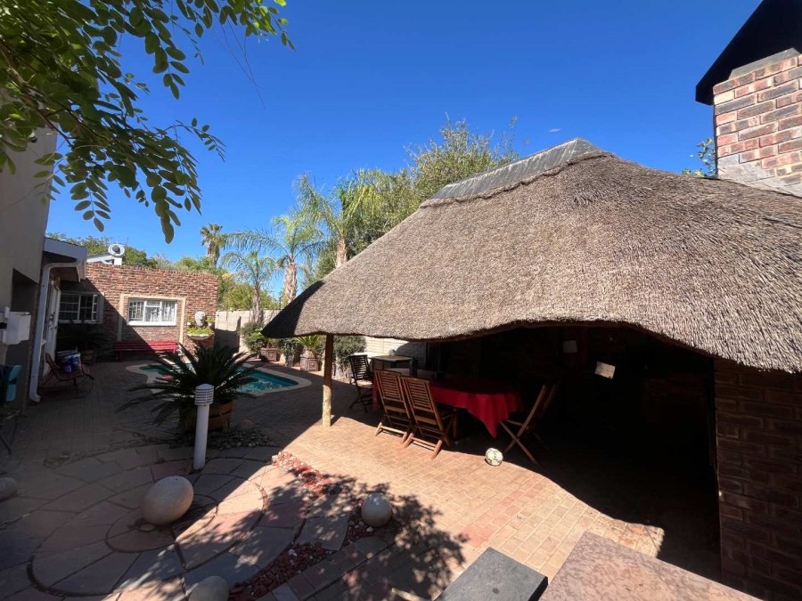5 Bedroom Property for Sale in Blydeville Northern Cape